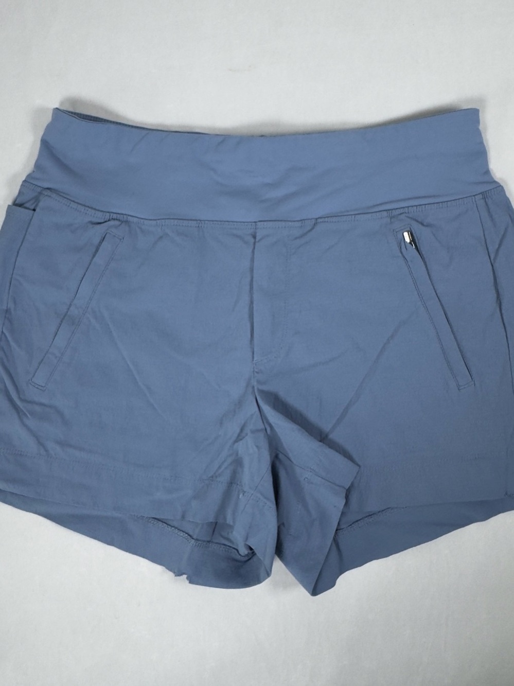 Athleta Trekkie North Short Athletic Shorts Blue Size 6